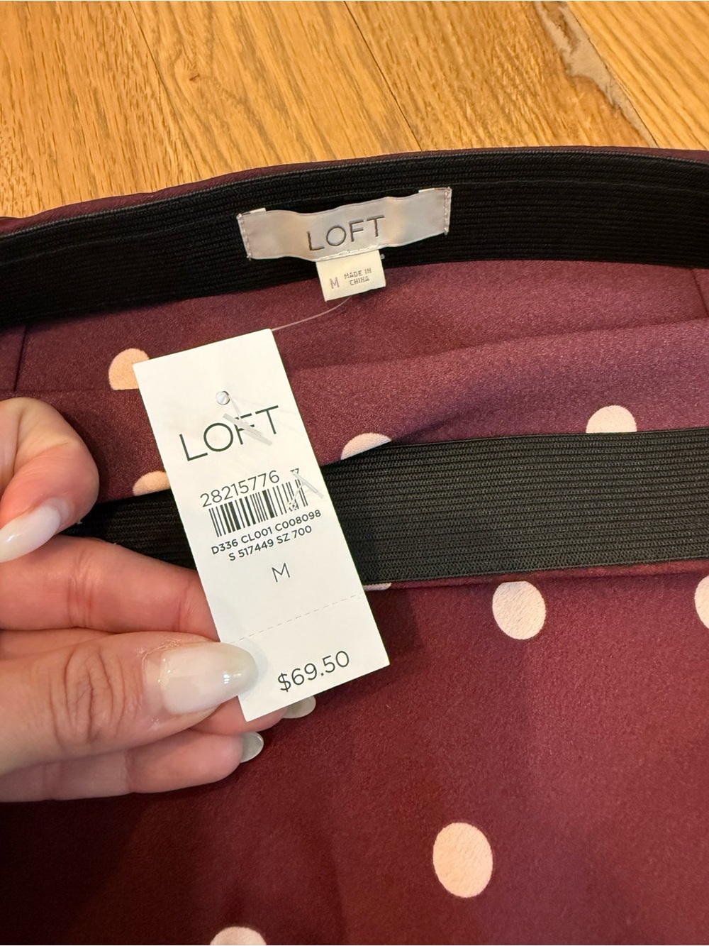 NWT LOFT Polka Dot skirt burgundy with light blush-colored spots. Size M. - Picture 3 of 3